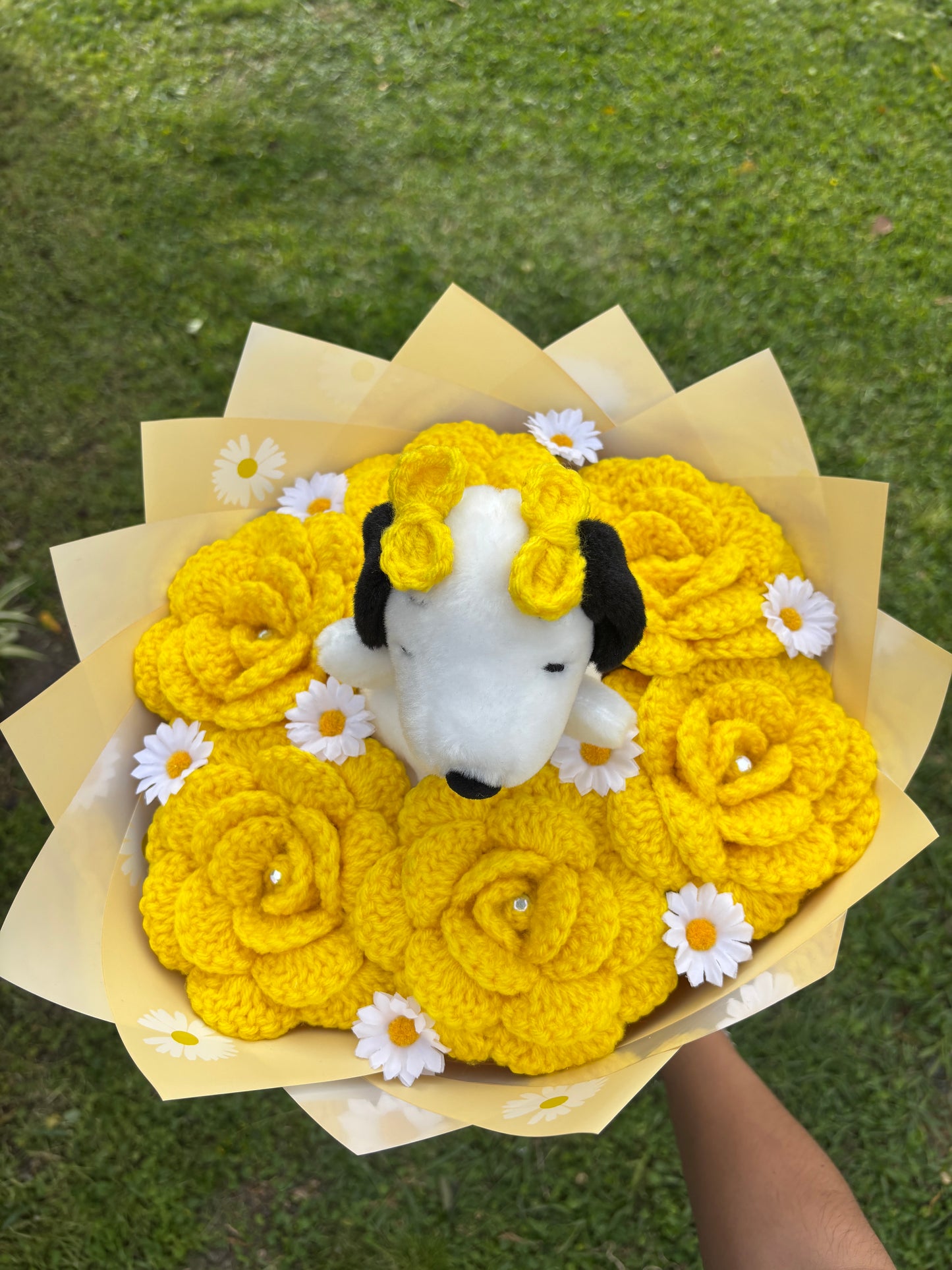 Mis Flores Amarillas Snoopy Bouquet