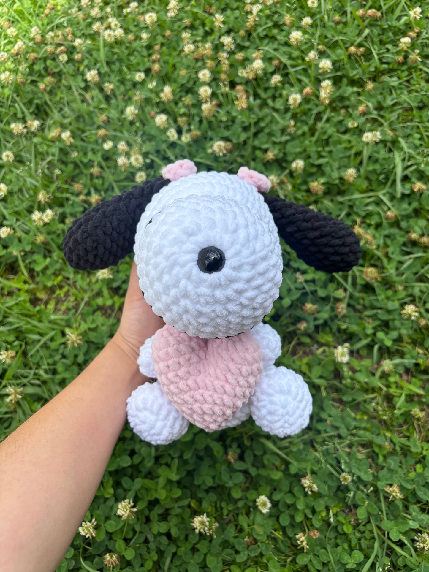 Heart Snoopy Plushie (pre-order)